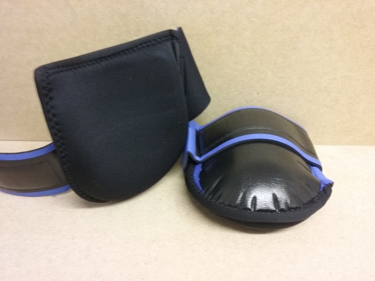Troxell Super Soft Knee Pads (Black & Blue) Renew Flooring Tools